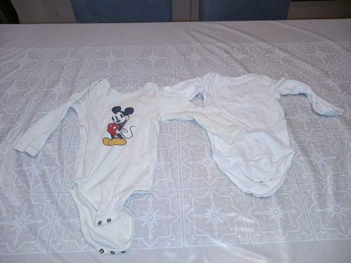 Lots  bodies 18 mois