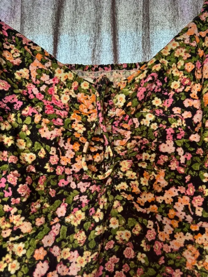 Robe fleurie - photo numéro 4