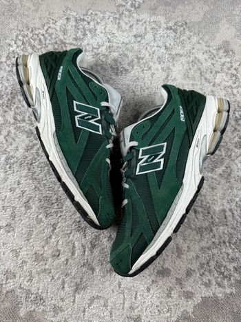 New Balance 1906R Running - Green & White & Grey