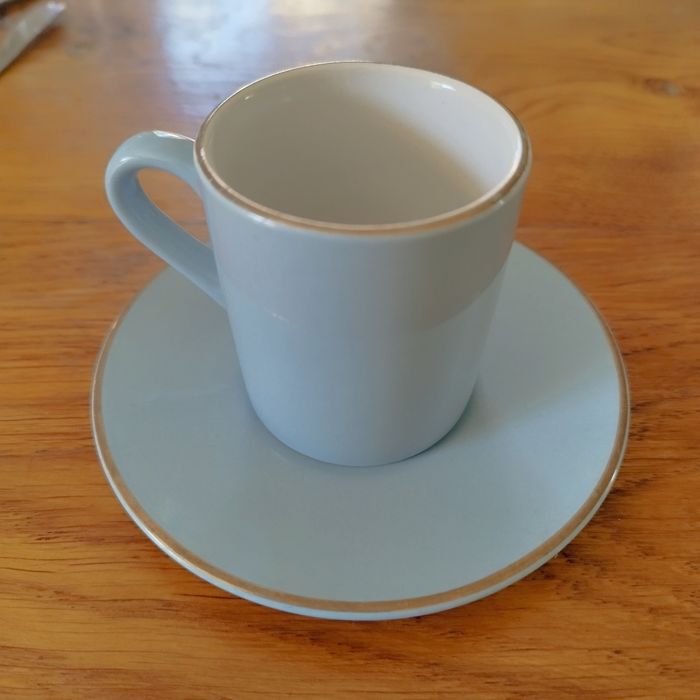 Tasse et soucoupe