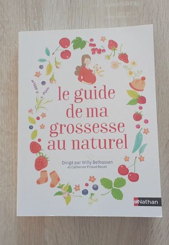 Livre " Guide de ma grossesse au naturel"