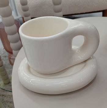 Mug tasse avec sous tasse minimaliste 