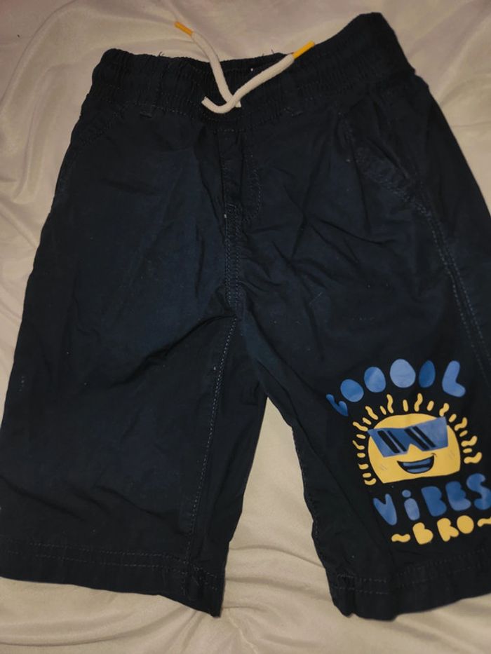 Bermuda garçon taille 5 ans