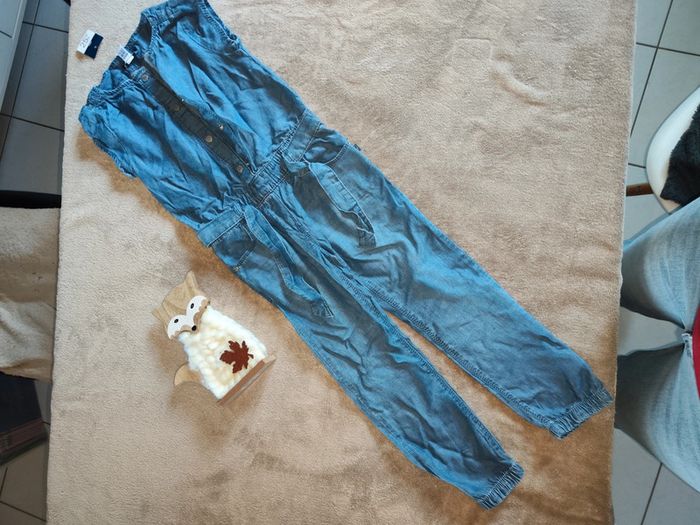 Combinaison neuve 5 ans