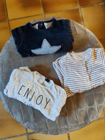 Lot pygama gigoteuse taille 6 mois