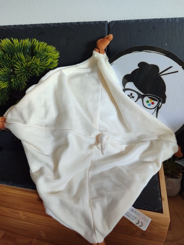 Doudou Knuffel Sophie La Girafe Vulli Beige Plat Mouchoir Marron Poche Noeud - photo numéro 2