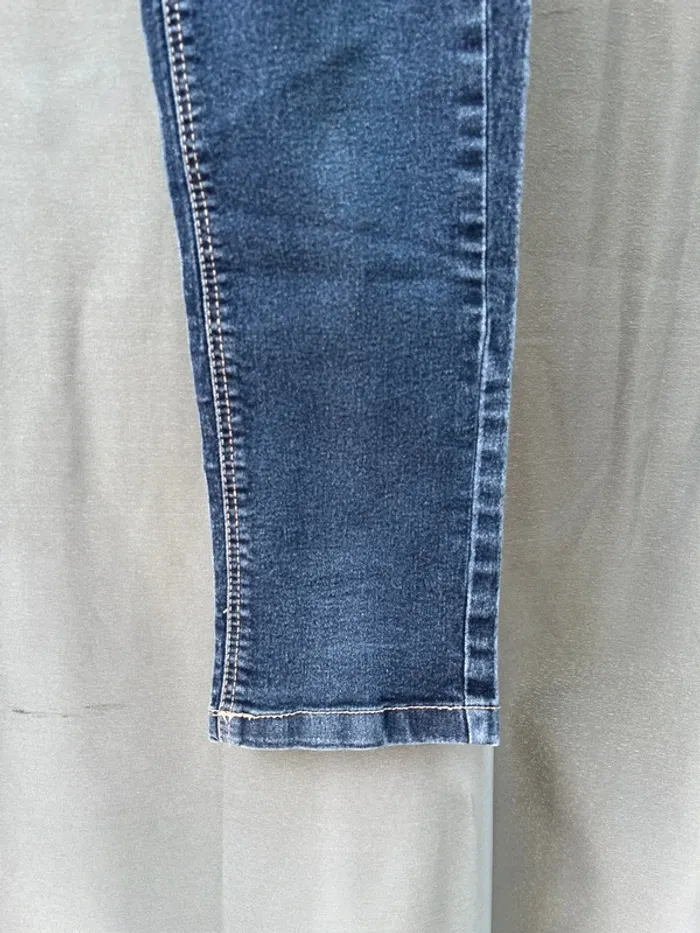 Jean taille 36 - photo numéro 3