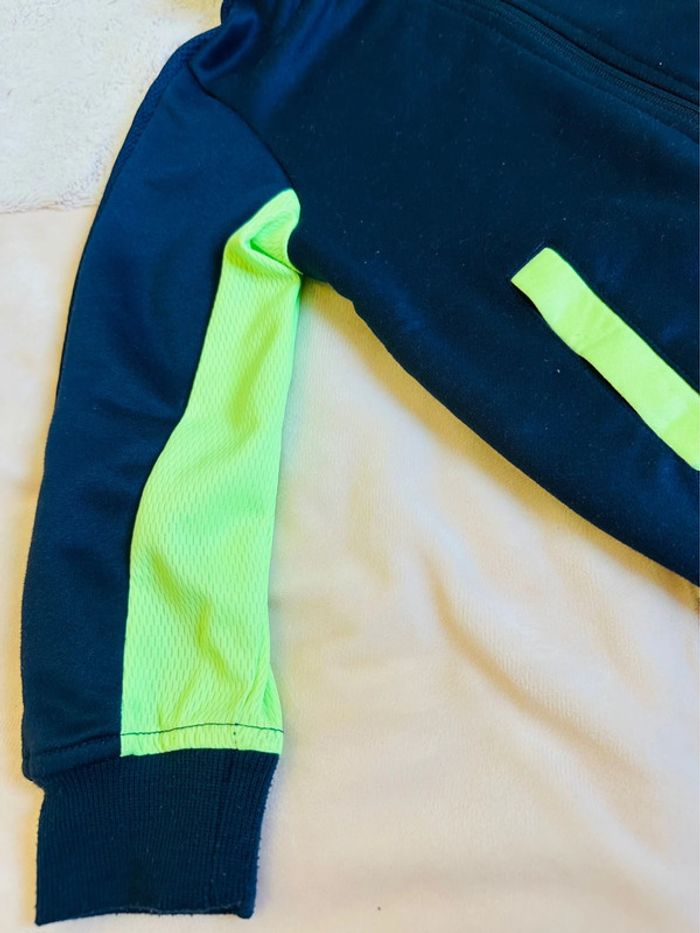 Gilet de survêtement 6 ans - photo numéro 2