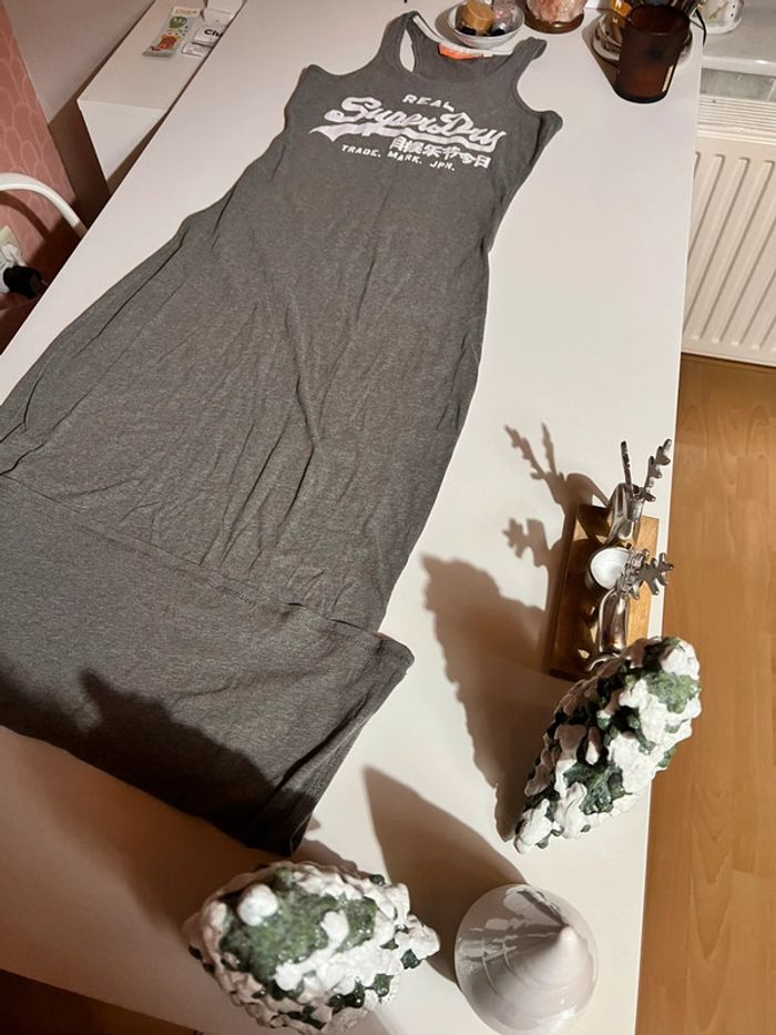 Robe longue grise - superdry- droite - taille S - photo numéro 9