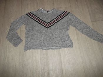 Sweat JENNYFER grisé et bande multicolore taille S TBE