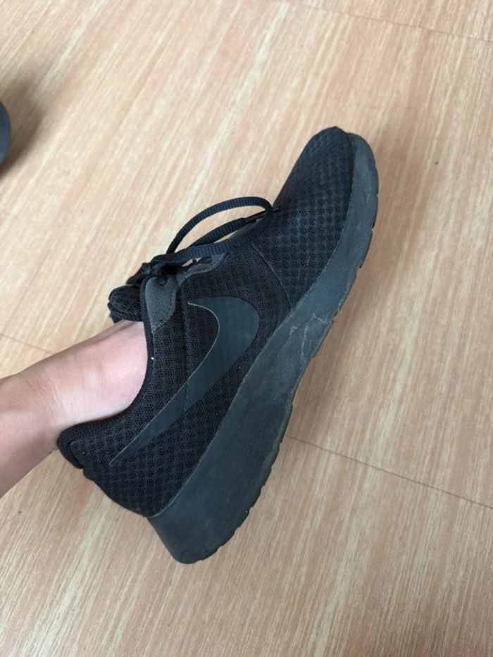 Baskets running noires Nike femme 38,5 - photo numéro 3
