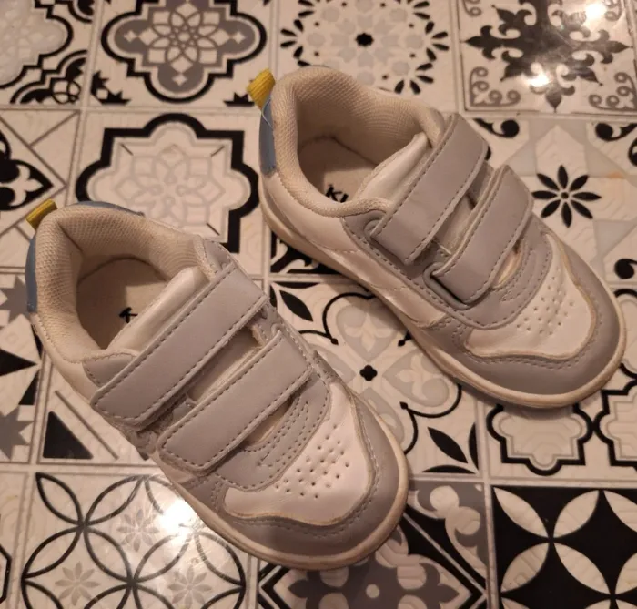 🎀 basket kiabi taille 22 🎀 - photo numéro 3