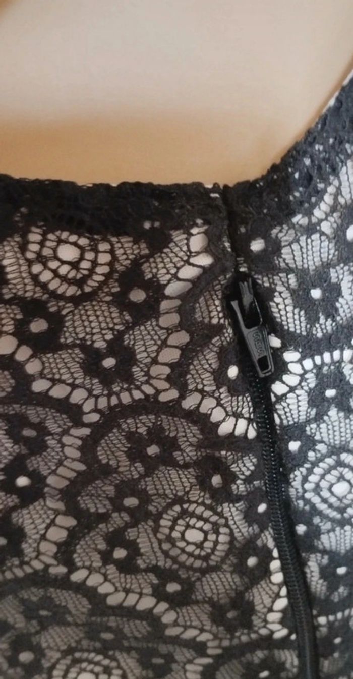 💜 Robe dentelles Naf Naf taille 38 M #emyfleury_38femme - photo numéro 3