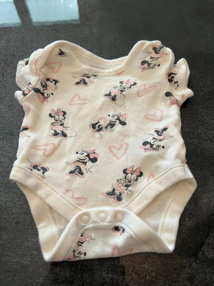 Lot de 9 bodys taille naissance Disney - photo numéro 4