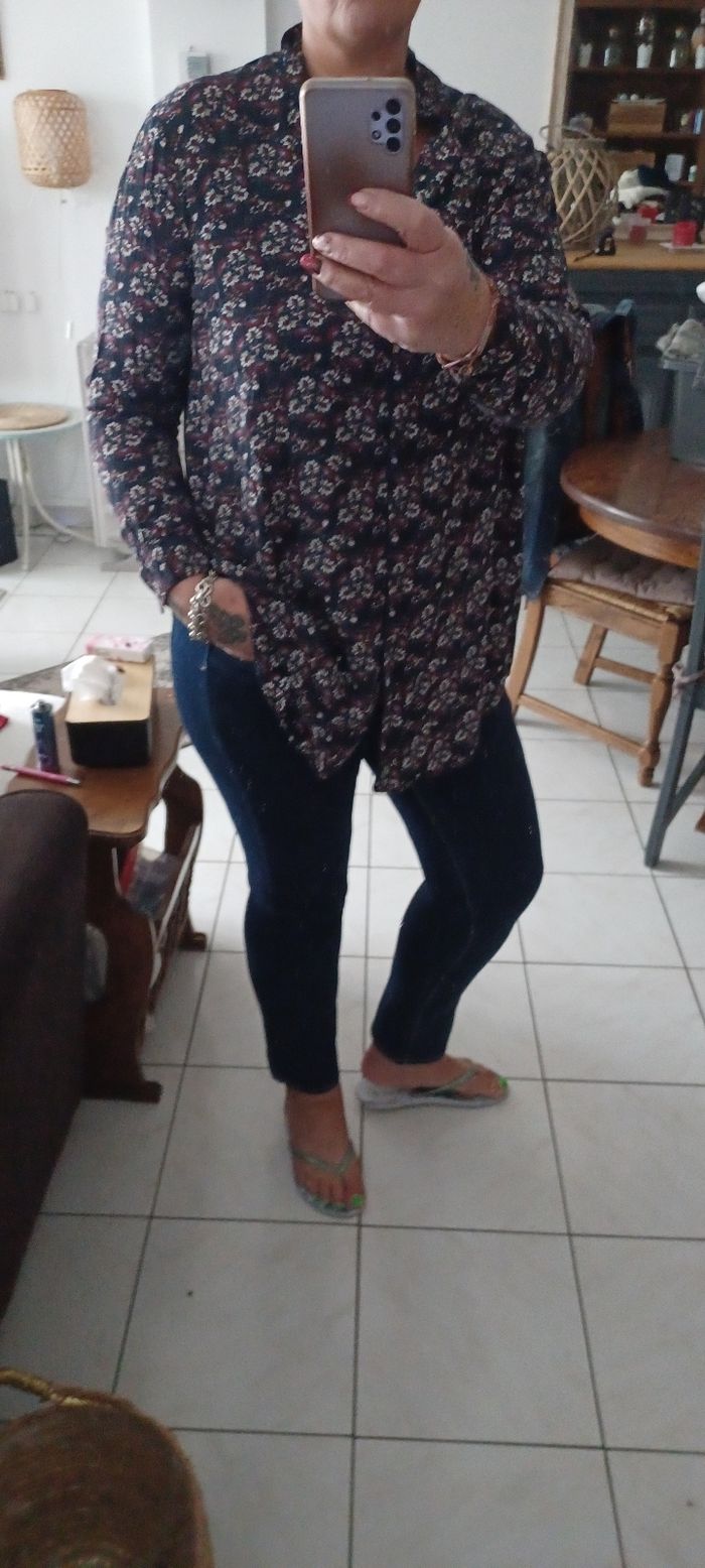 Très jolie chemise manches longues femme T 48 - photo numéro 3