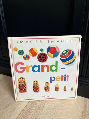 Livre images « grand - petit »
