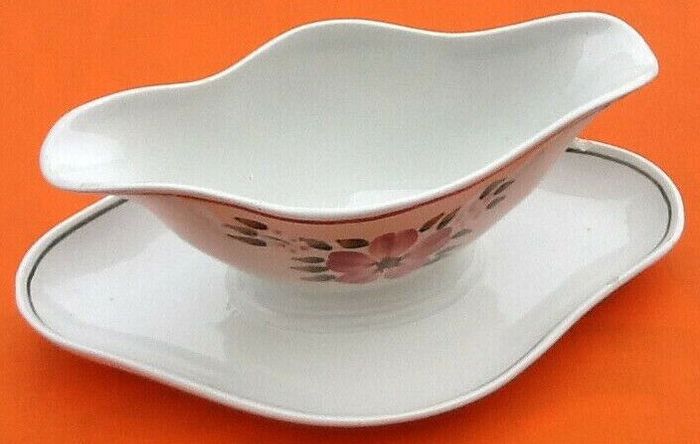 Saucière sur dormant ancienne Décor floral Faïence HBCM - photo numéro 2