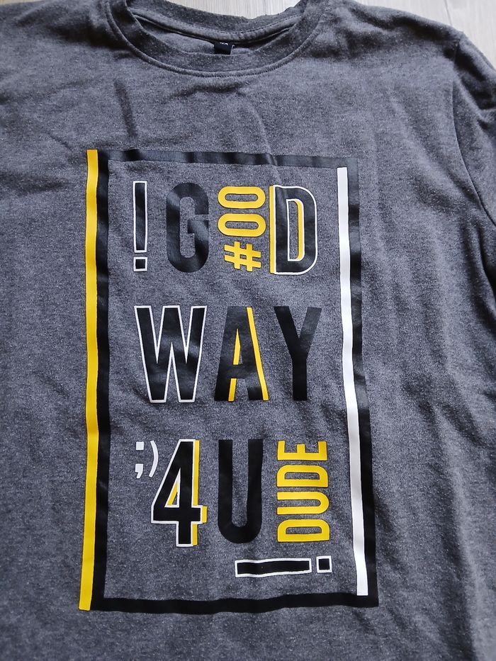 Tee-shirt 12 ans - photo numéro 2