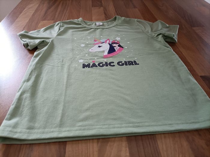 Tee-shirt olive licorne 5 ans shein - photo numéro 4