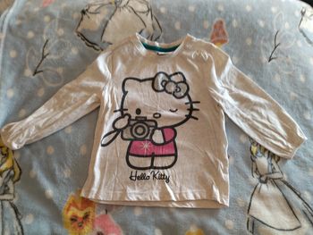 T-shirt hello Kitty 3 ans