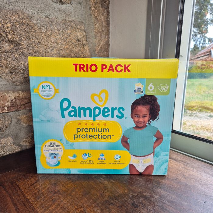 Couche taille 6 Premium Taille 6 Pampers : 90 Couches