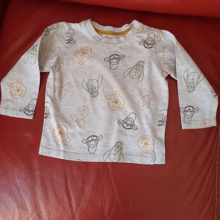 BB 9-12 mois: T-shirt Winnie & ses amis