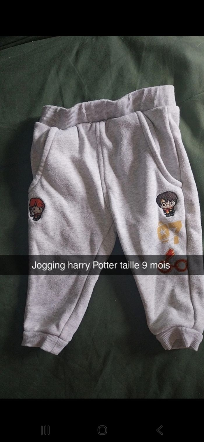 Lot Jogging et pantalon