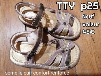 Sandales fille à brides et scratch TTY cuir