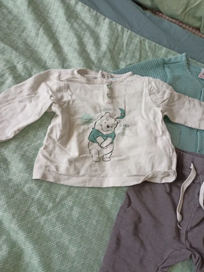 Ensemble Winnie l'ourson 1 mois - photo numéro 8