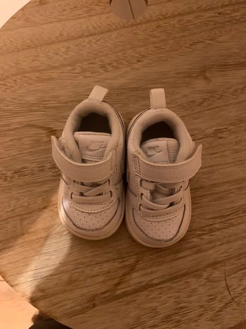 Basket nike taille 18,5