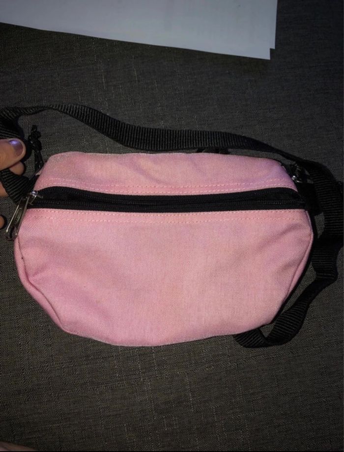 Sac banane eastpak rose - photo numéro 3