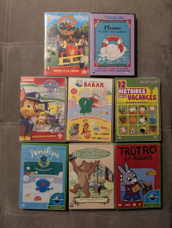 Lot de 8 DVD petit enfant - photo numéro 2