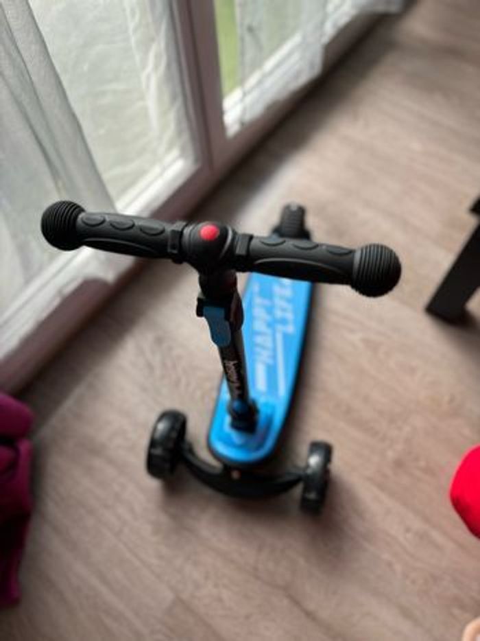 Trottinette électrique EZWAY EX85 - Noire, 300W, Adulte, Neuve Sous Emballage