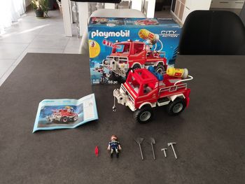 Camion 4x4 de pompier playmobil