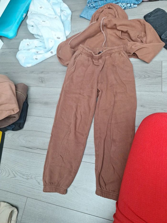 Ensemble jogging jennyfer - photo numéro 2