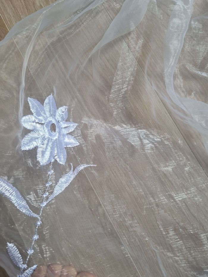 Rideaux brodés - photo numéro 5