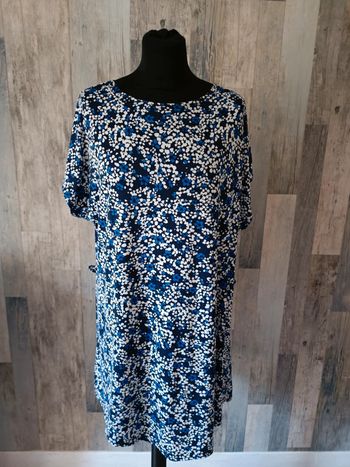 Robe tunique convient d'un 40 à un 46