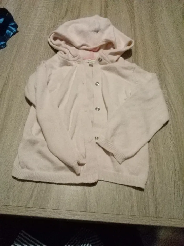 Gilet Verbaudet à capuche