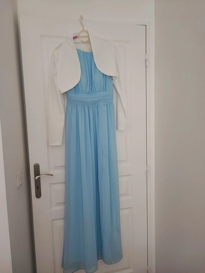 Robe de cérémonie - photo numéro 3
