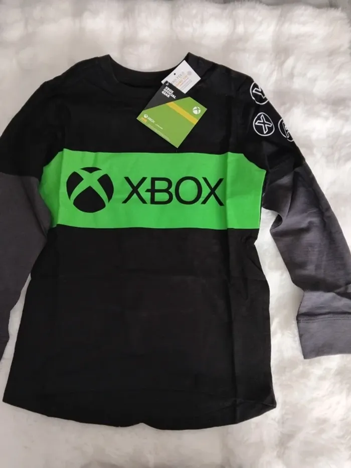 Tee-shirt manches longues, XBOX, 9 ans,neuf avec étiquettes