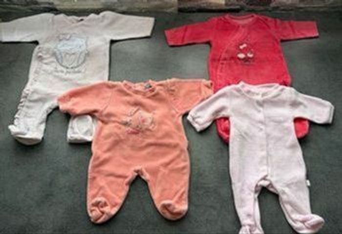 Pyjamas bébé - photo numéro 2