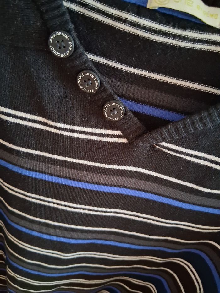 Pull rayé, col V - photo numéro 7