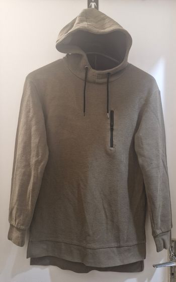 Pull à capuche