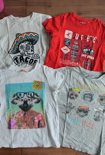 Lot de 4 tee-shirts 5 ans