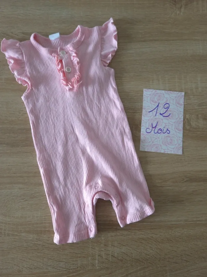 Barboteuse rose côtelé 12 mois