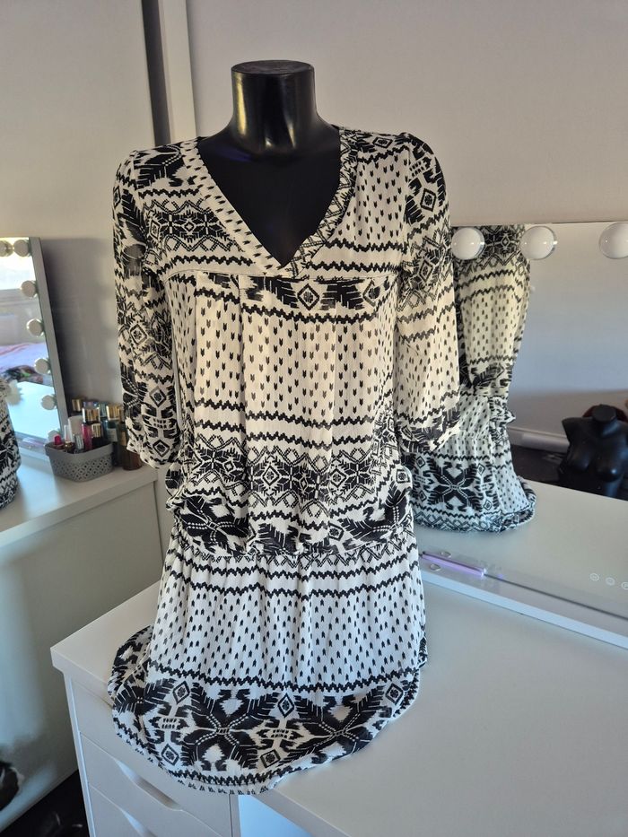 Robe fluide à motifs