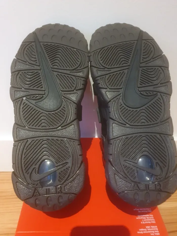 Nike Uptempo " full black"(36.5) - photo numéro 7