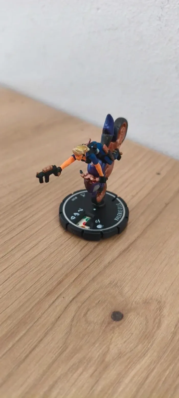 Figurine Heroclix valerie elle lab horrorclix