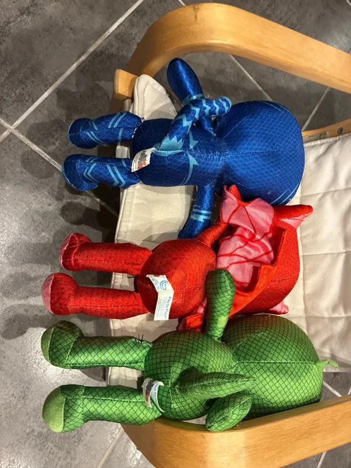 Lot de peluches pyjamasque - photo numéro 7