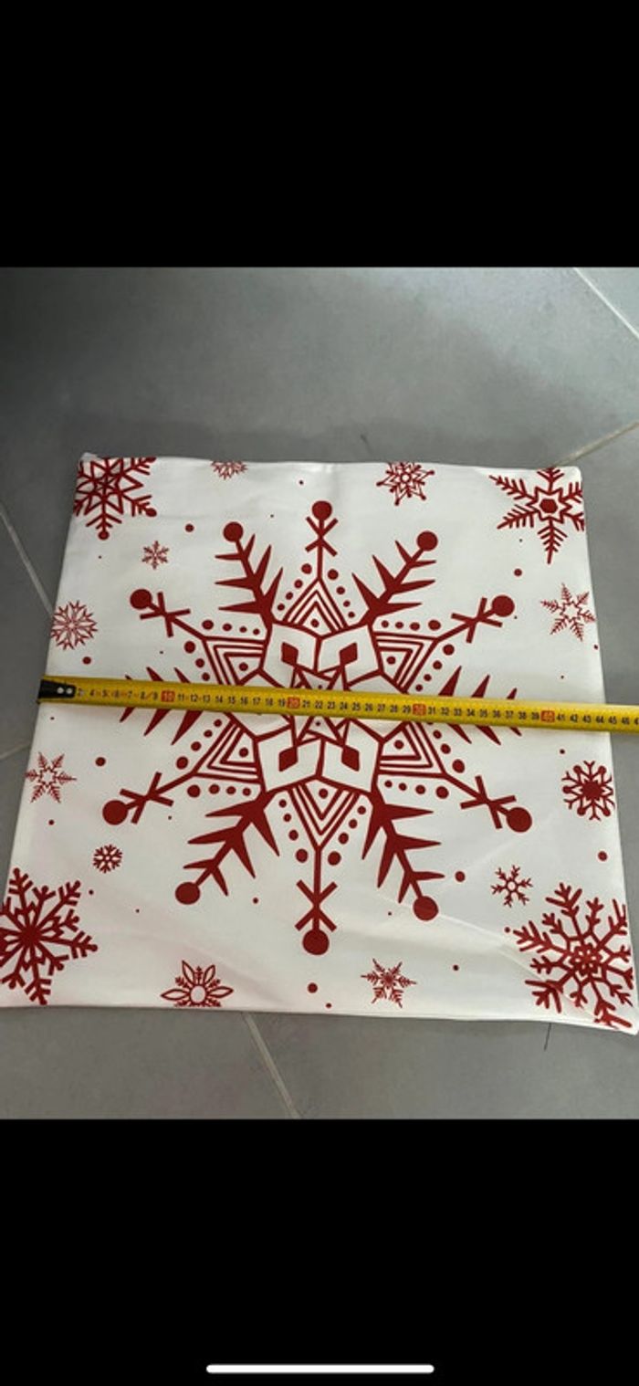 Lot de 2 housses de coussin de Noël neuves - photo numéro 3